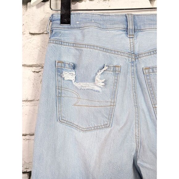 AMERICAN EAGLE Mom Jean Distressed Destroyed Trashed Grunge Denim High Rise Sz 4 - Picture 6 of 9